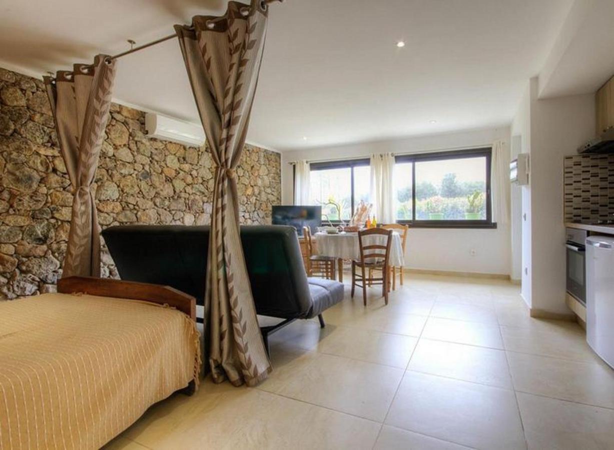 Studio Confortable Avec Vue Sur La Montagne A Moltifao 30M² Jardin Ngoại thất bức ảnh